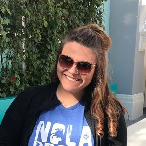 Meet your Posher, Julianna